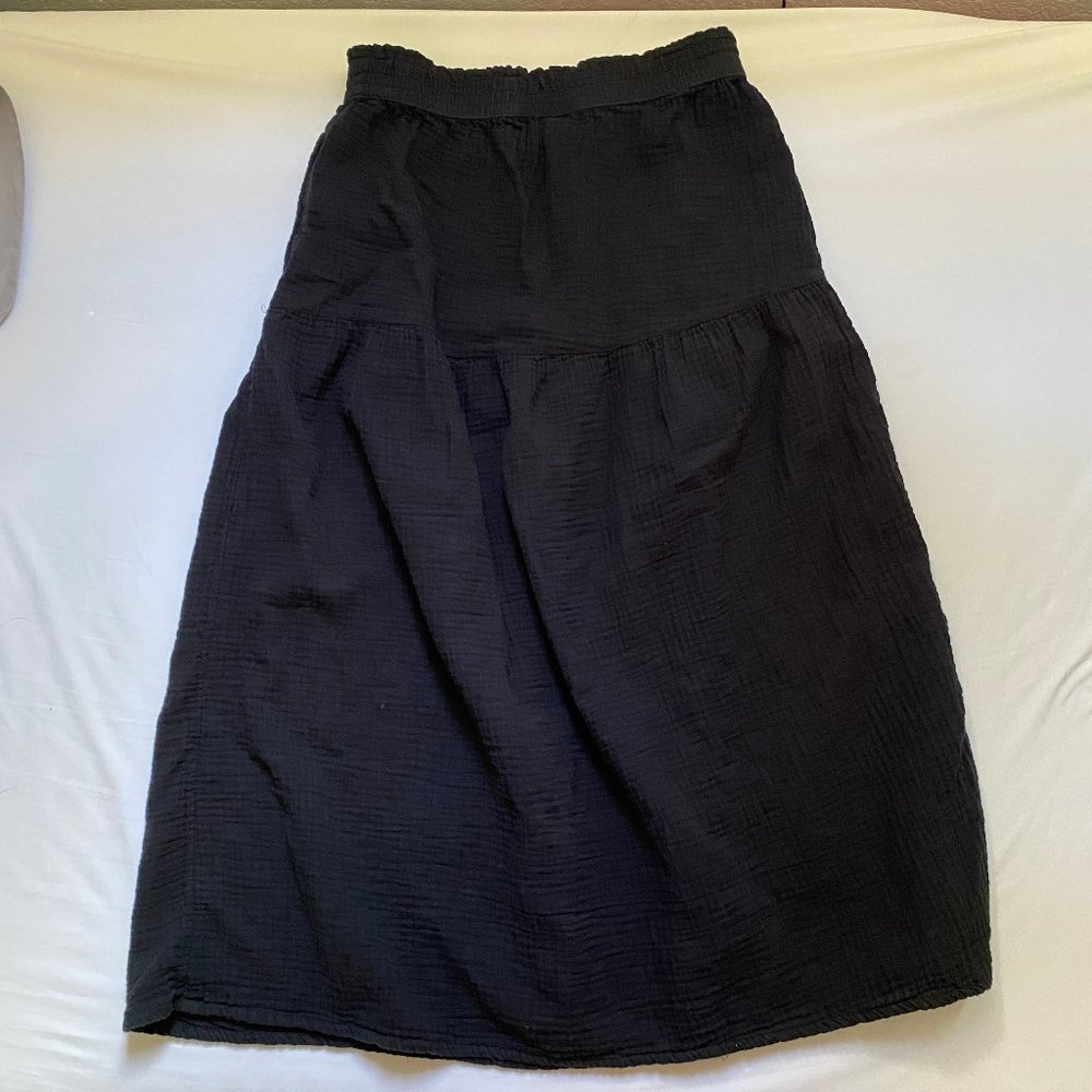 Universal thread black linen skirt